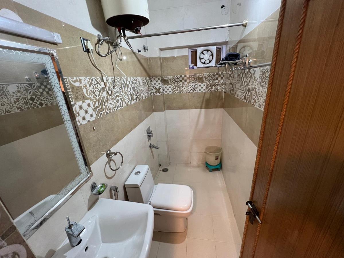 House Of Lights Hotel Solan Bagian luar foto